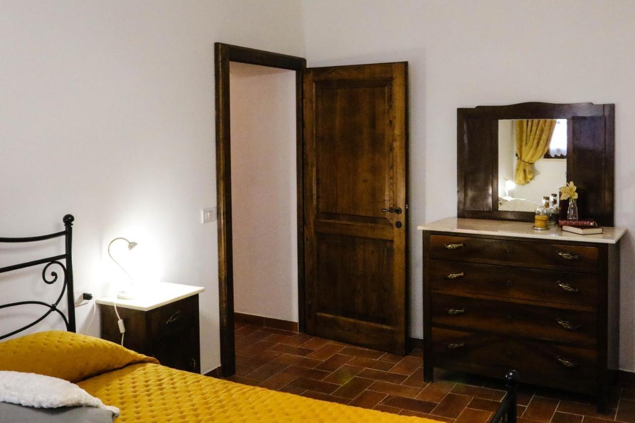 Agriturismo Bombina Montisi Zewnętrze zdjęcie