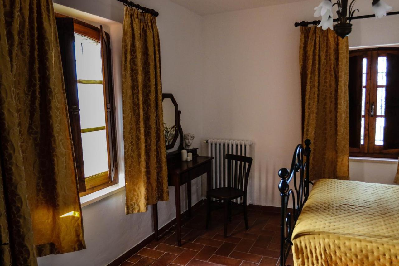 Agriturismo Bombina Montisi Zewnętrze zdjęcie
