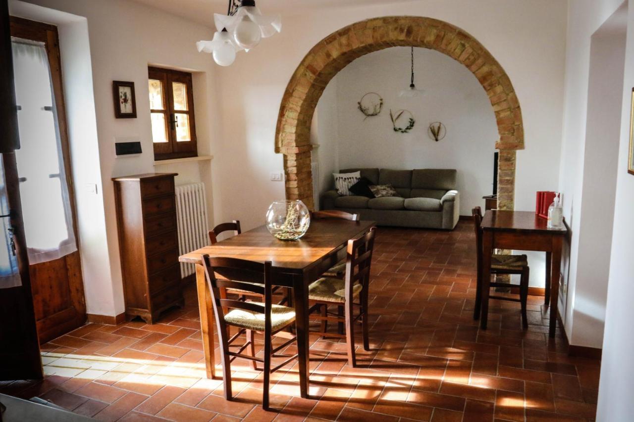 Agriturismo Bombina Montisi Zewnętrze zdjęcie