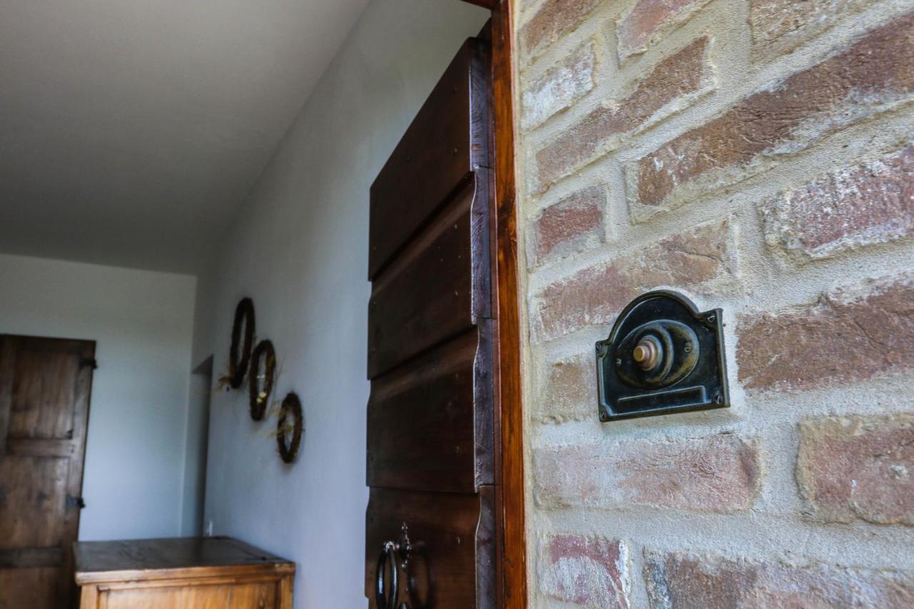 Agriturismo Bombina Montisi Zewnętrze zdjęcie